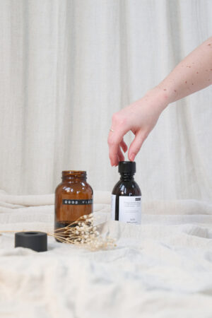 Alternative view of Geurdiffuser | Cedarwood | 200ml - Wellmark