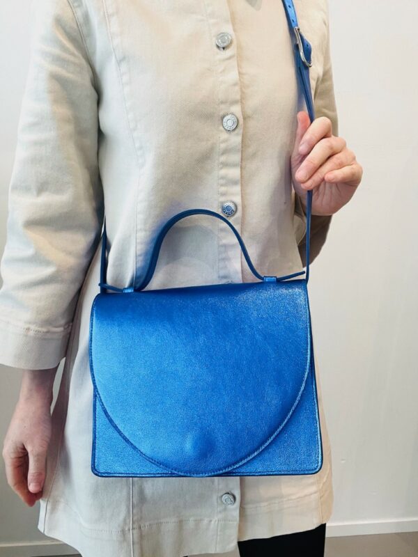 mini-briefcase-marine-shimmer-mieke-dierckx