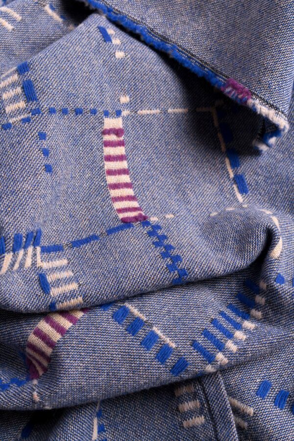 fixed-scarf--blauw-wolvis