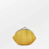 yellow-granny-purse-bekcsöndergaard