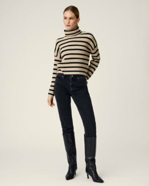 marthea-rachelle-pullover-moss-copenhagen
