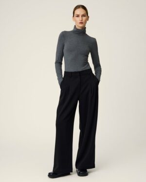 henrika-HW-pants-black-moss-copenhagen