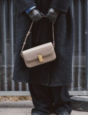 Alternative view of Alice small | Greige - Nat & Nin