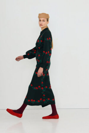 Alternative view of Roses Polo Sweat | Dark Green - The Tiny Big Sister