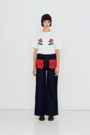 Alternative view of Roses Tee | White - The Tiny Big Sister